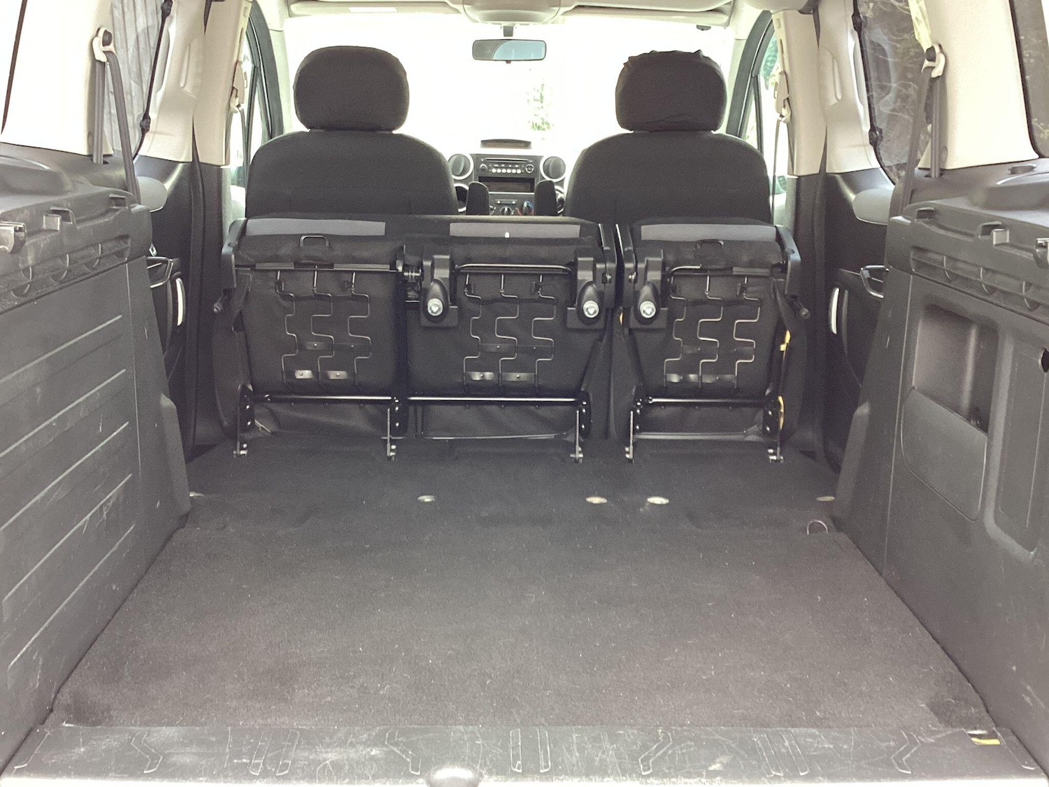 Used Peugeot Partner Tepee 2013 for sale - 76441315: Photo 22