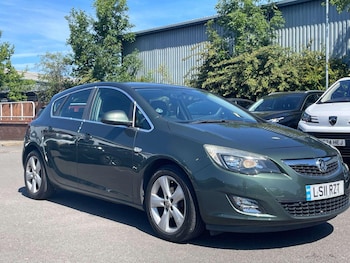 Vauxhall - Astra