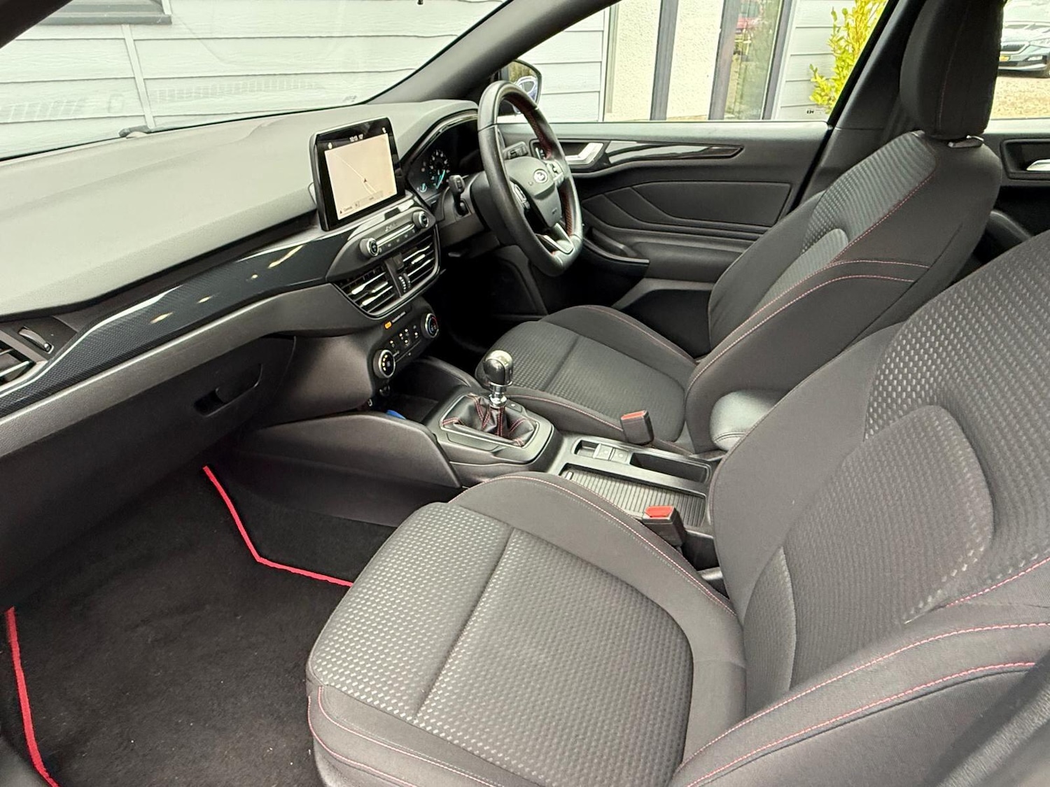 Used Ford Focus 2018 for sale - 76440346: Photo 3