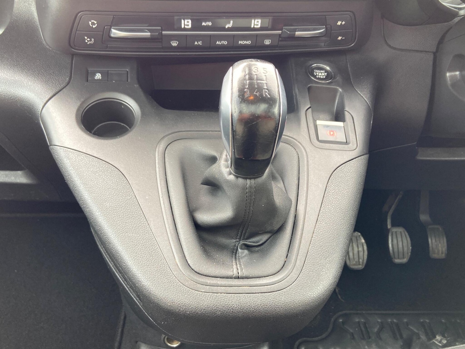 Vehicle 21