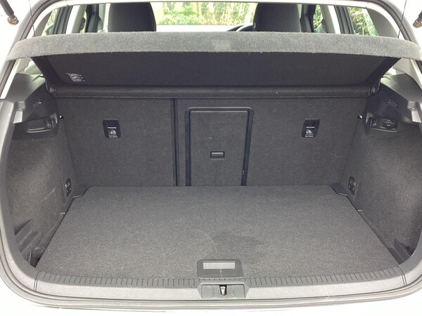 Used Volkswagen Golf 2014 for sale - 76260197: Photo 23