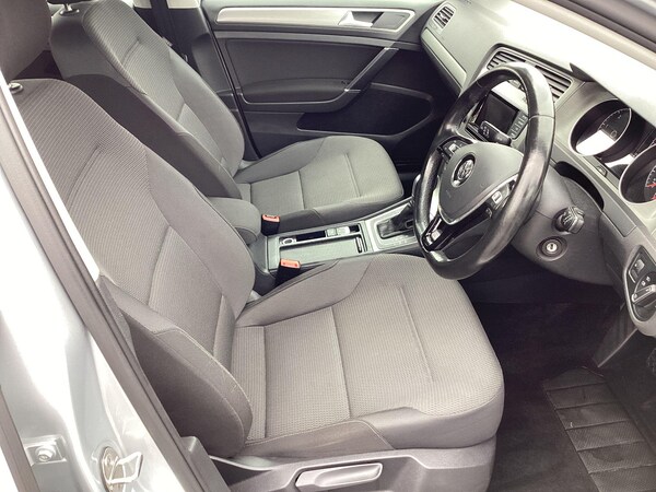 Used Volkswagen Golf 2014 for sale - 76260197: Photo 8