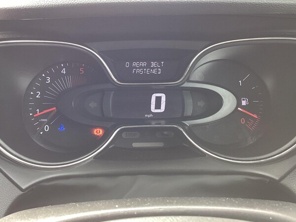 Used Renault Captur 2016 for sale - 76215304: Photo 19