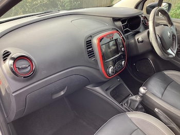 Used Renault Captur 2016 for sale - 76215304: Photo 3