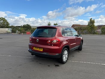 Used Volkswagen Tiguan 2009 for sale - 79687920: Photo