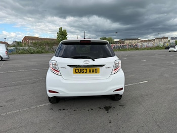 Used Toyota Yaris 2013 for sale - 78573827: Photo