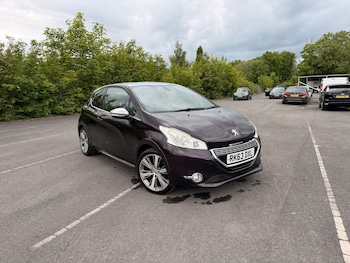 Used Peugeot 208 2013 for sale - 78623541: Photo