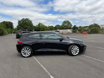 Used Volkswagen Scirocco 2010 for sale - 79116248: Photo