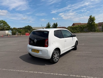 Used Volkswagen up! 2014 for sale - 79317364: Photo