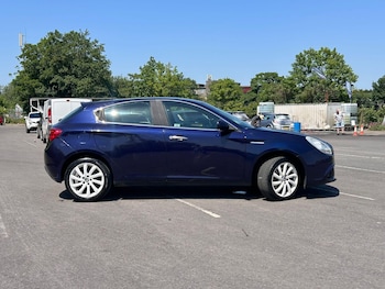 Used Alfa Romeo Giulietta 2011 for sale - 78728426: Photo