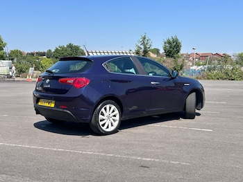 Used Alfa Romeo Giulietta 2011 for sale - 78728426: Photo