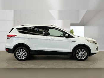 Used Ford Kuga 2015 for sale - 79590335: Photo