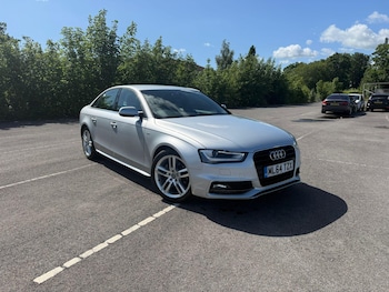 Used Audi A4 2014 for sale - 78842679: Photo