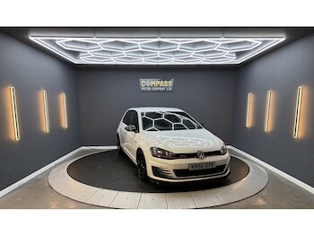 Used Volkswagen Golf 2016 for sale - 77720594: Photo