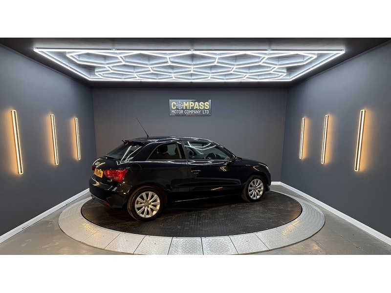 Used Audi A1 2011 for sale - 76859822: Photo 10