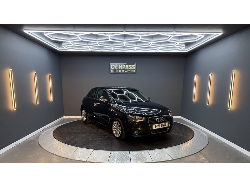 Used Audi A1 2011 for sale - 76859822: Photo 2