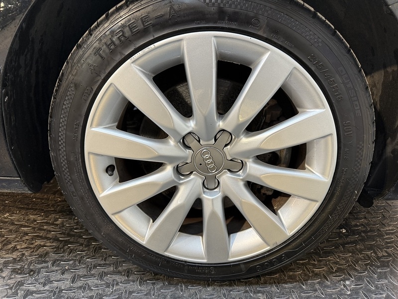 Used Audi A1 2011 for sale - 76859822: Photo 31