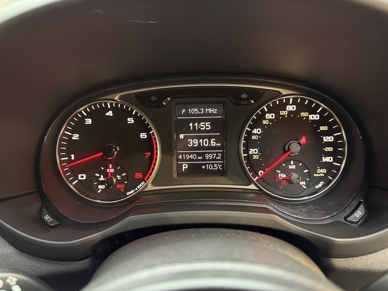 Used Audi A1 2011 for sale - 76859822: Photo 43