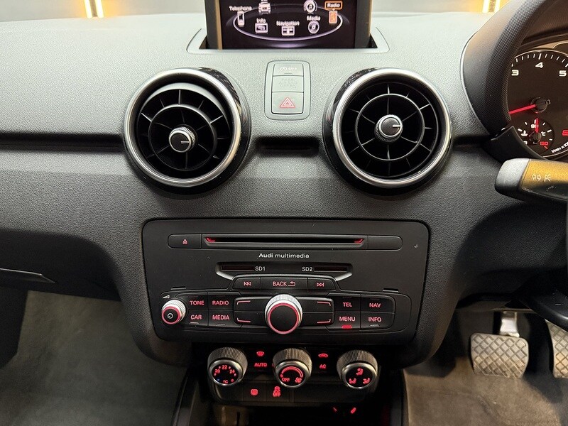 Used Audi A1 2011 for sale - 76859822: Photo 47