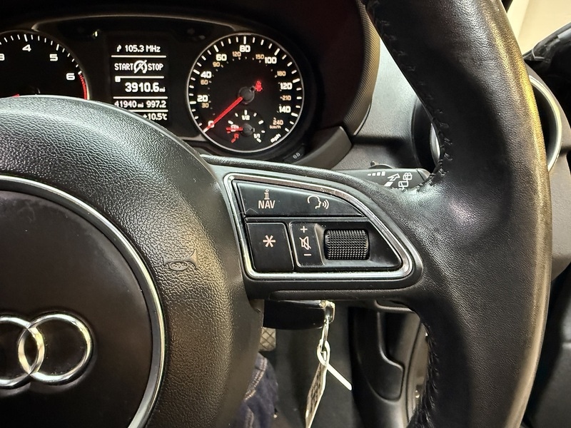 Used Audi A1 2011 for sale - 76859822: Photo 54