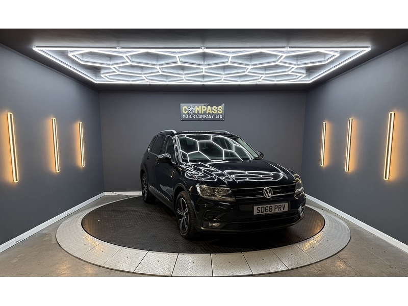 Used Volkswagen Tiguan 2018 for sale - 77681413: Photo 2