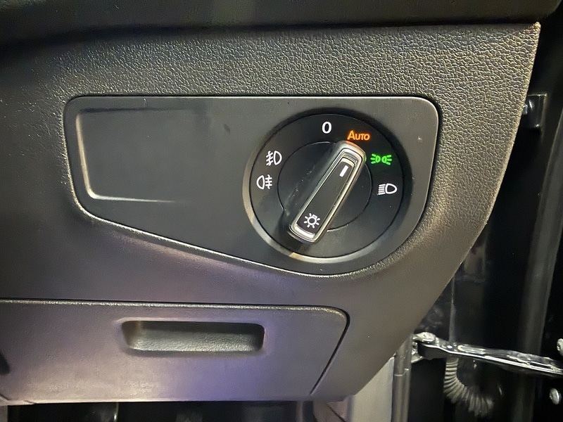 Used Volkswagen Tiguan 2018 for sale - 77681413: Photo 31