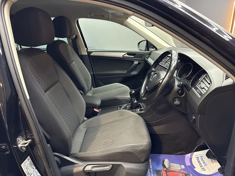 Used Volkswagen Tiguan 2018 for sale - 77681413: Photo 32