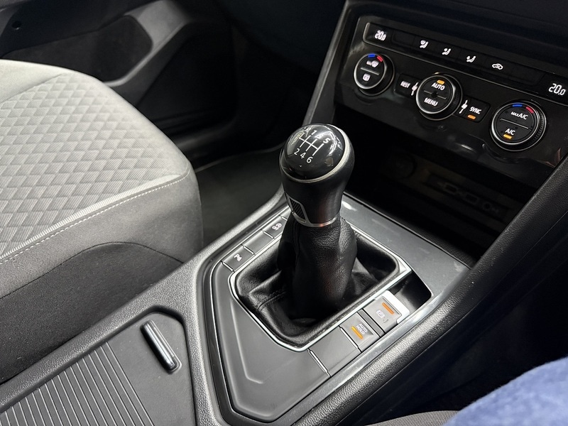 Used Volkswagen Tiguan 2018 for sale - 77681413: Photo 51