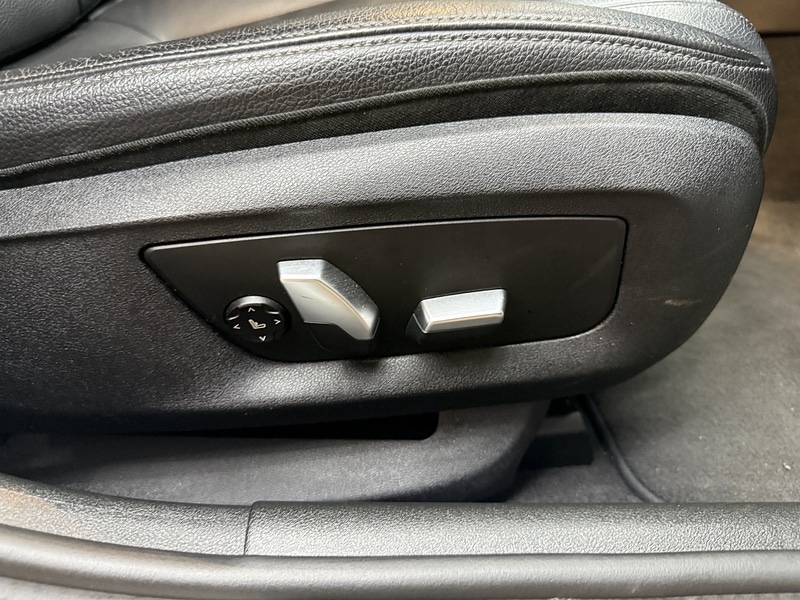 Used BMW 5 Series 2017 for sale - 77668058: Photo 32