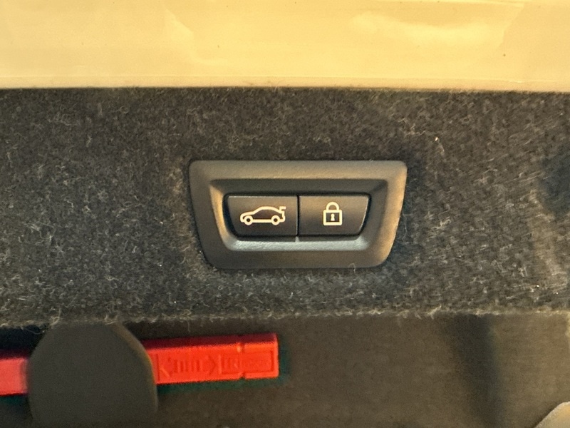 Used BMW 5 Series 2017 for sale - 77668058: Photo 40