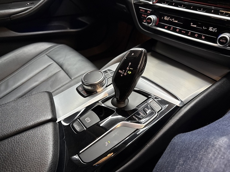 Used BMW 5 Series 2017 for sale - 77668058: Photo 54