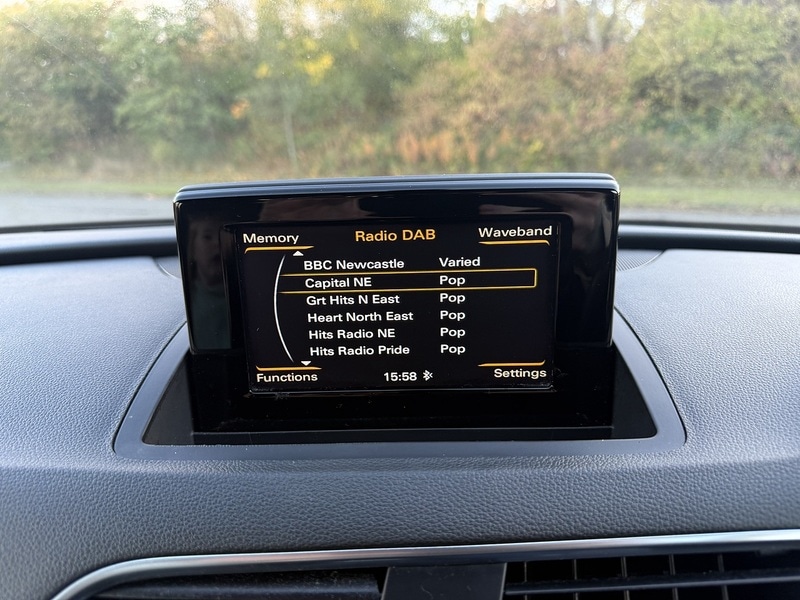 Used Audi Q3 2015 for sale - 76396622: Photo 41