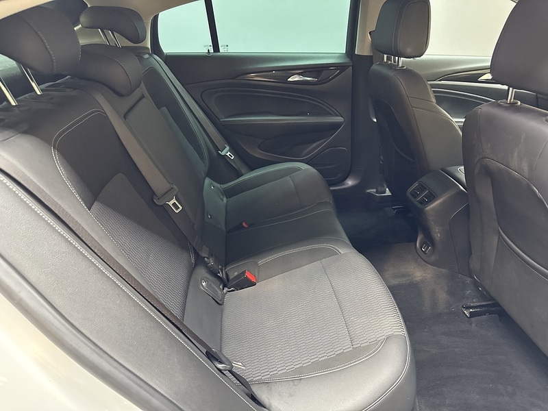 Used Vauxhall Insignia for sale - 77920937: Photo 39