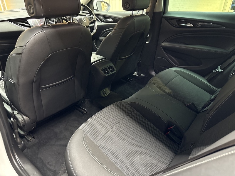 Used Vauxhall Insignia for sale - 77920937: Photo 42