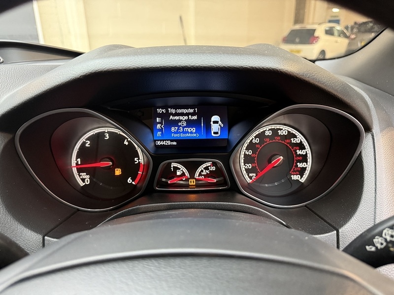 Used Ford Focus 2015 for sale - 76859824: Photo 35