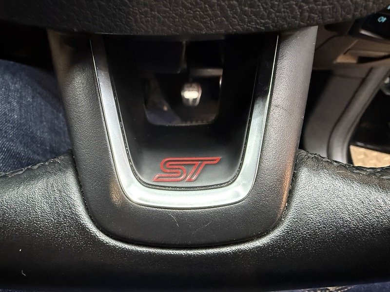 Used Ford Focus 2015 for sale - 76859824: Photo 38