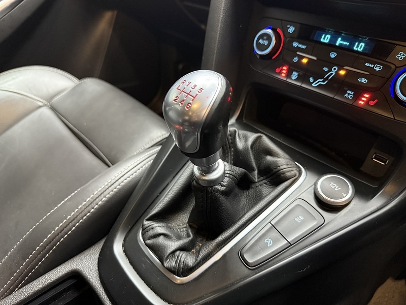 Used Ford Focus 2015 for sale - 76859824: Photo 43