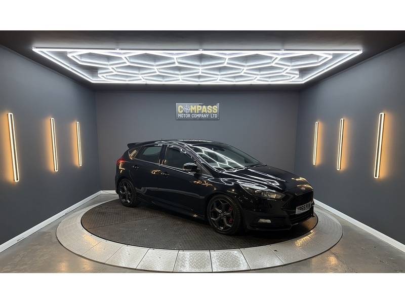 Used Ford Focus 2015 for sale - 76859824: Photo 5