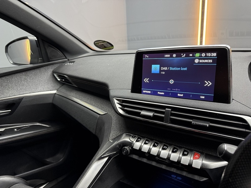 Used Peugeot 3008 2018 for sale - 77213055: Photo 55