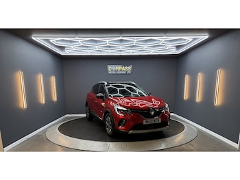 Used Renault Captur 2021 for sale - 77622074: Photo