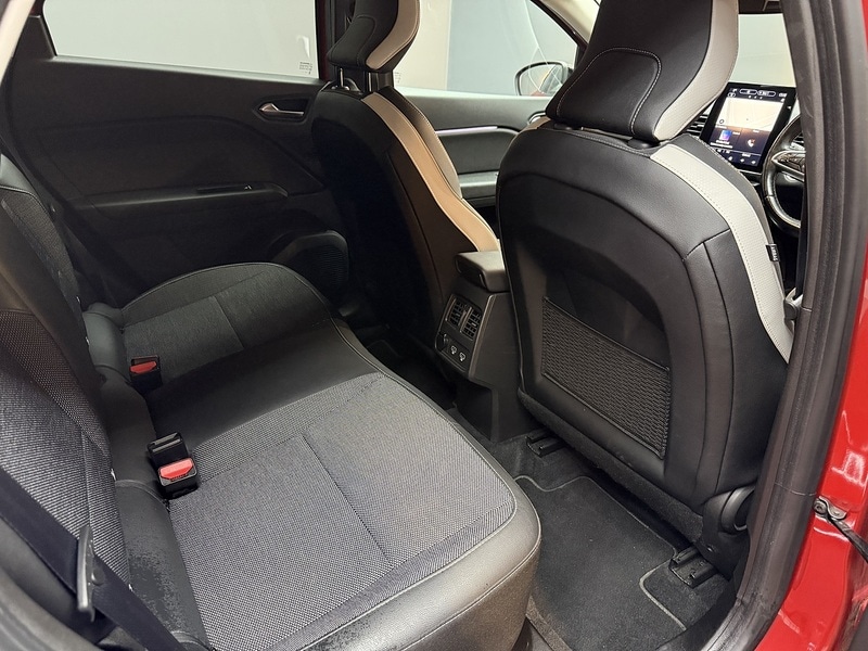 Used Renault Captur 2021 for sale - 77622074: Photo 37