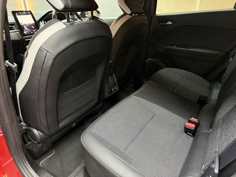 Used Renault Captur 2021 for sale - 77622074: Photo 41