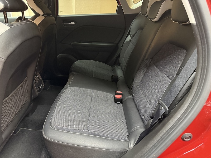 Used Renault Captur 2021 for sale - 77622074: Photo 42