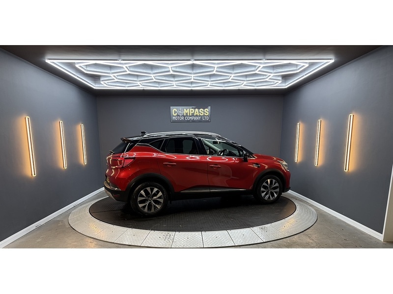 Used Renault Captur 2021 for sale - 77622074: Photo 9