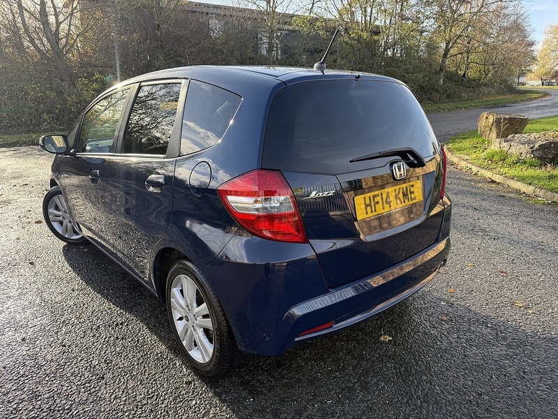 Used Honda Jazz 2014 for sale - 76555129: Photo 10