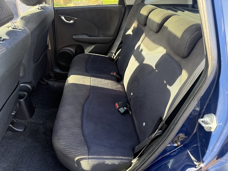 Used Honda Jazz 2014 for sale - 76555129: Photo 30