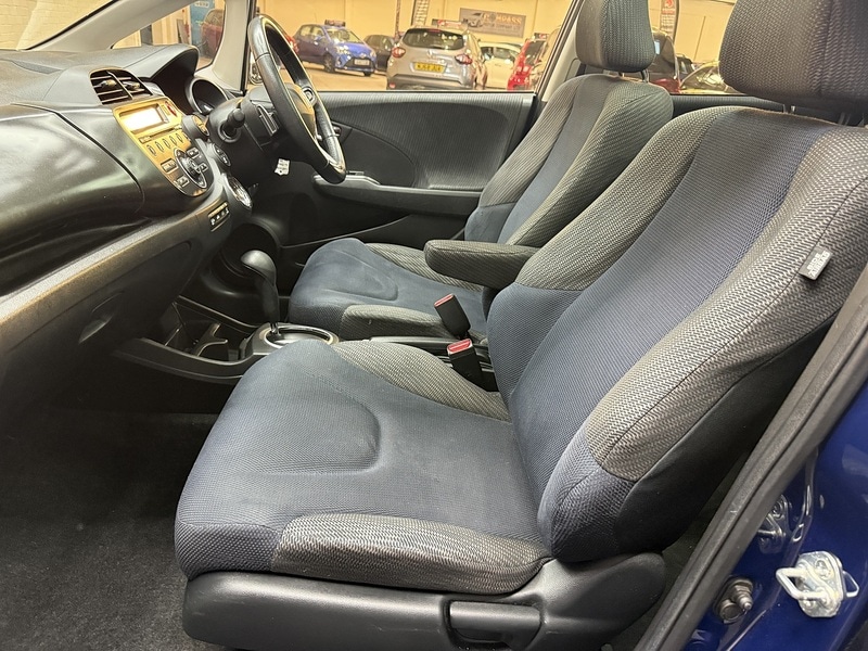 Used Honda Jazz 2014 for sale - 76555129: Photo 53