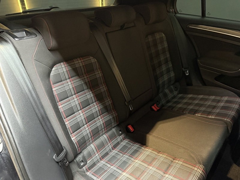 Used Volkswagen Golf 2018 for sale - 77437792: Photo 40