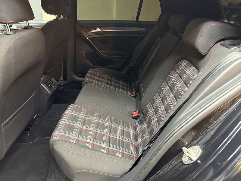 Used Volkswagen Golf 2018 for sale - 77437792: Photo 43