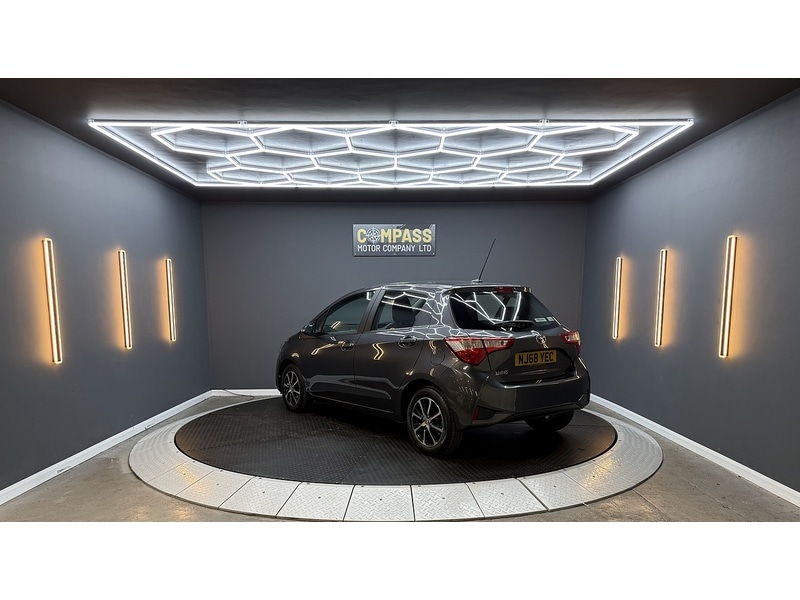 Used Toyota Yaris 2018 for sale - 77990202: Photo 15